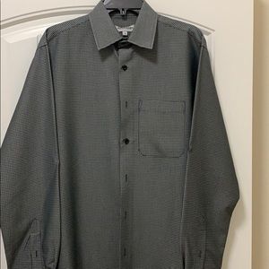 Men’s dress shirt